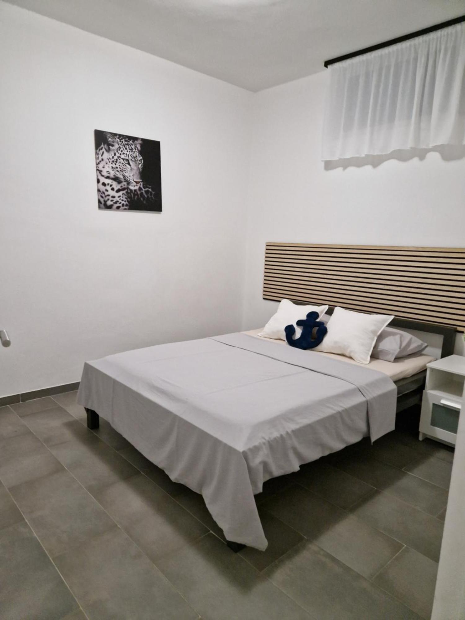 Aurelia Apartments, Vir Exterior foto