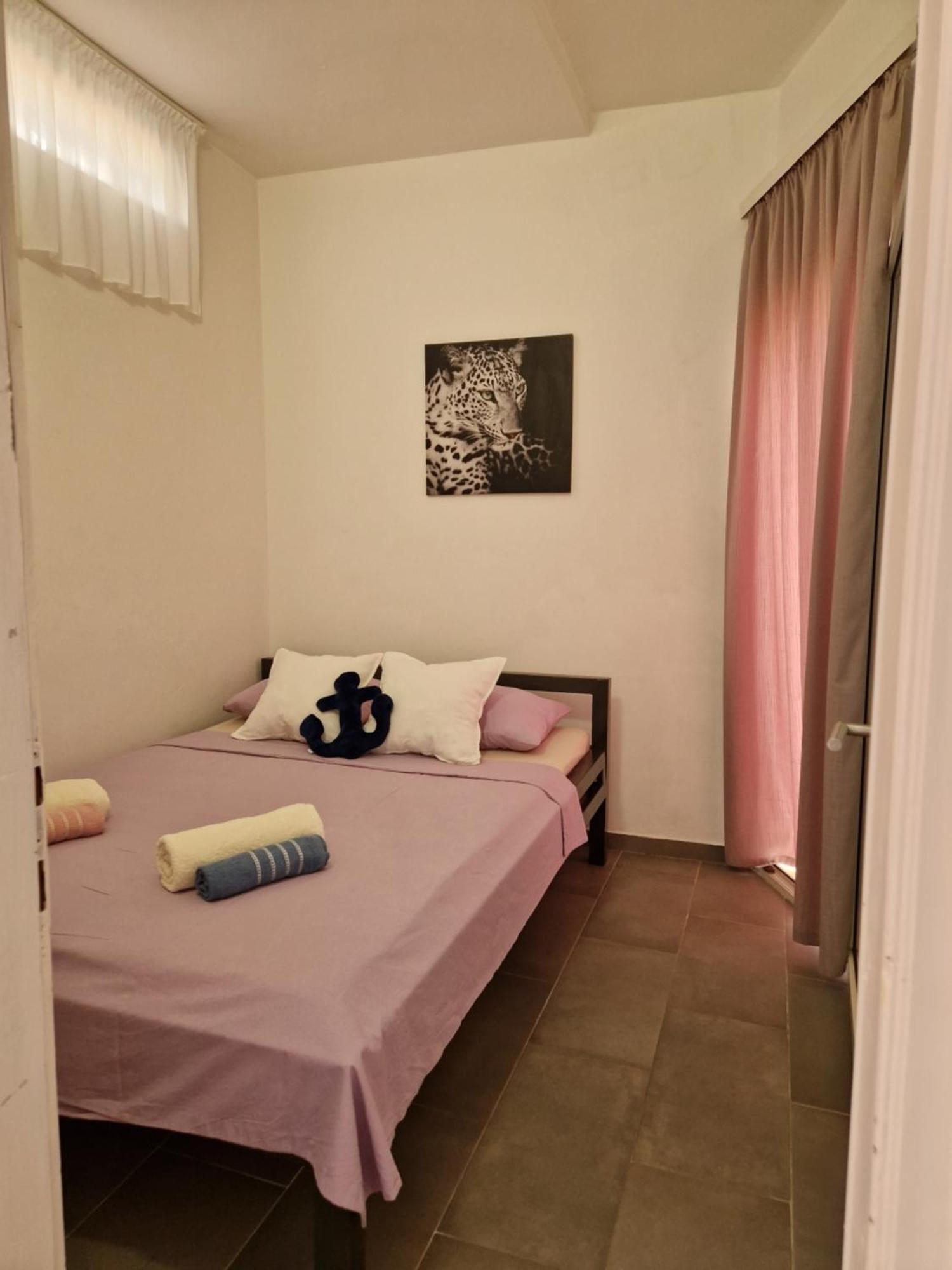 Aurelia Apartments, Vir Exterior foto