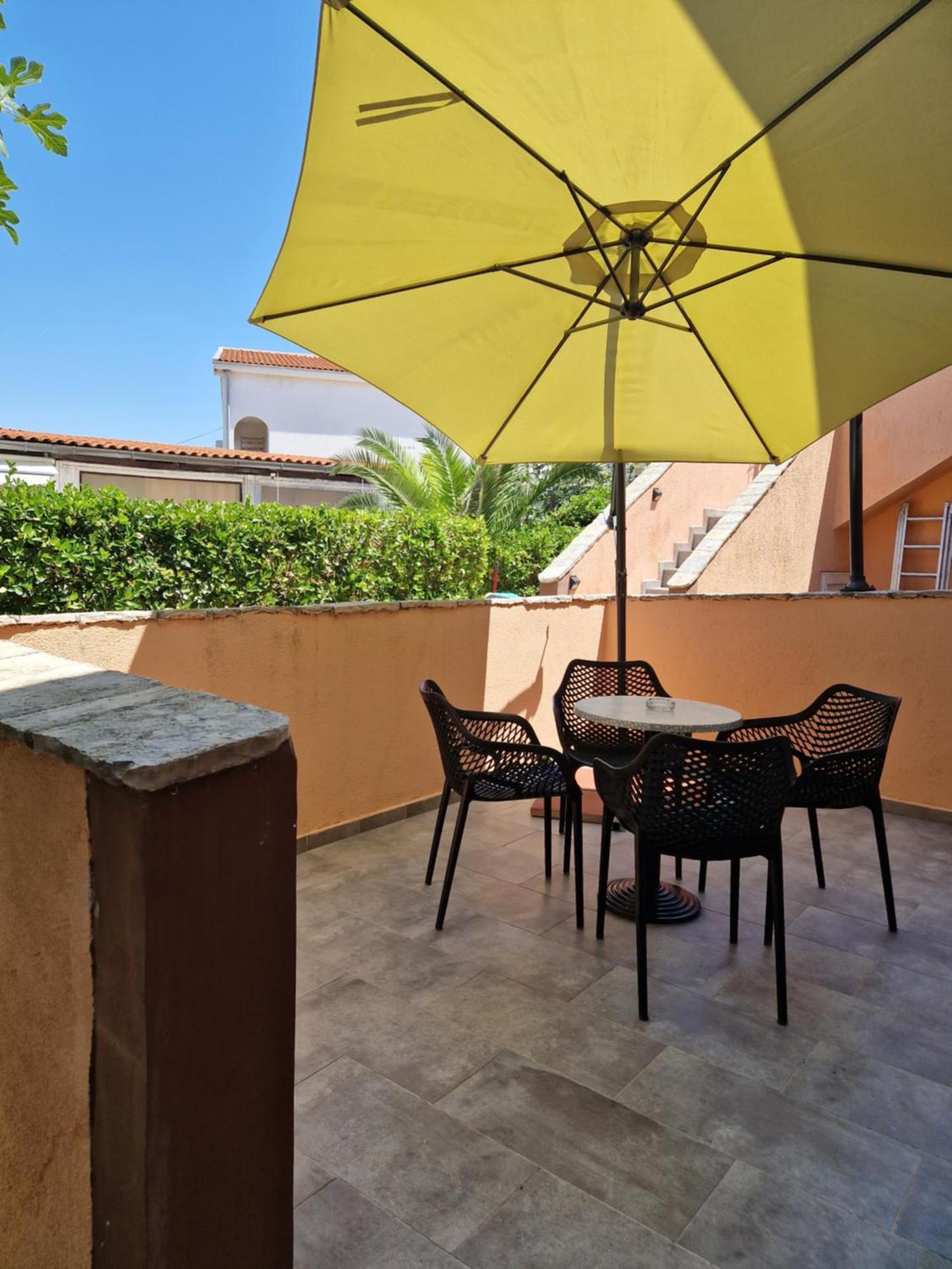 Aurelia Apartments, Vir Exterior foto