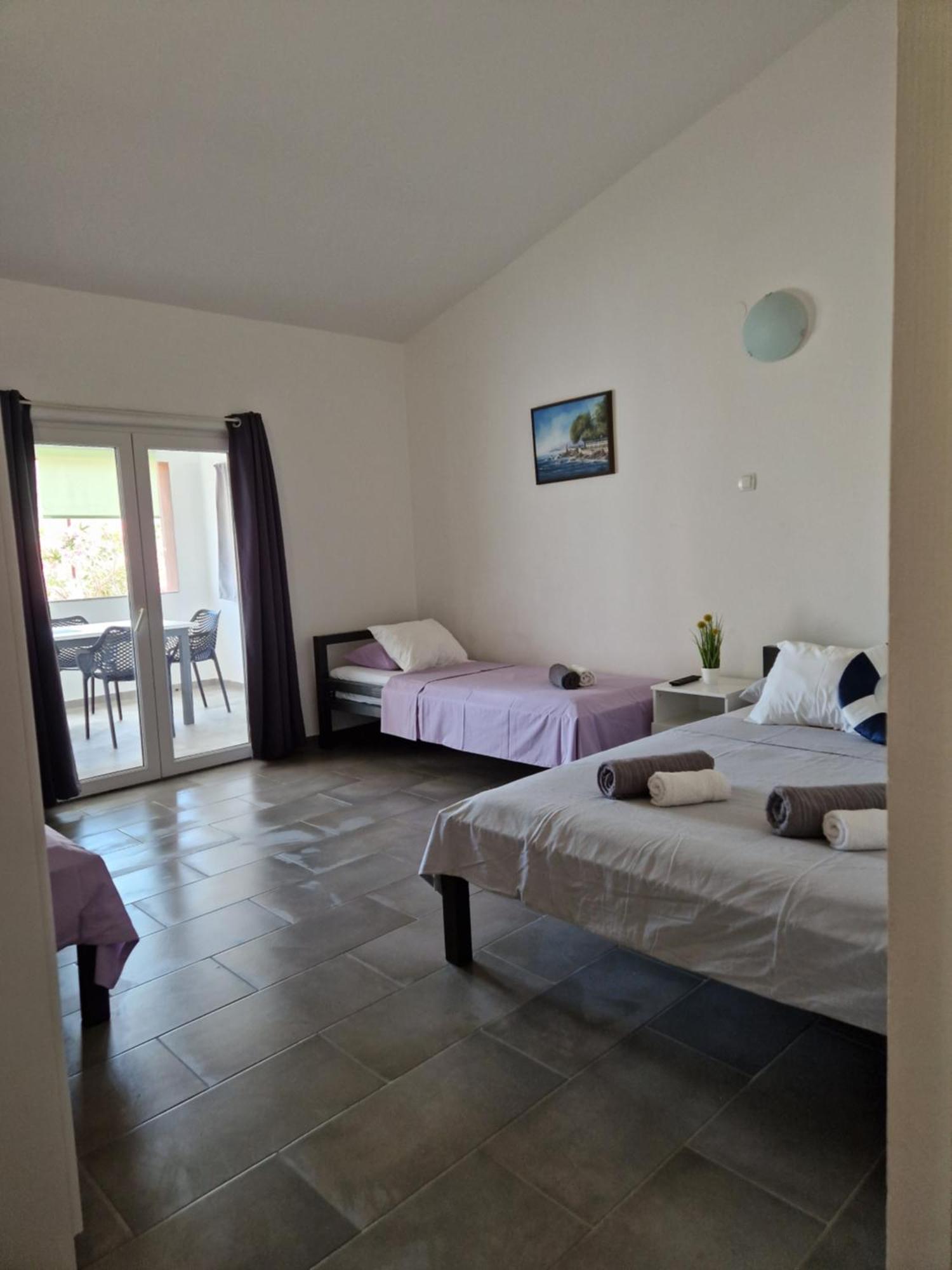 Aurelia Apartments, Vir Exterior foto